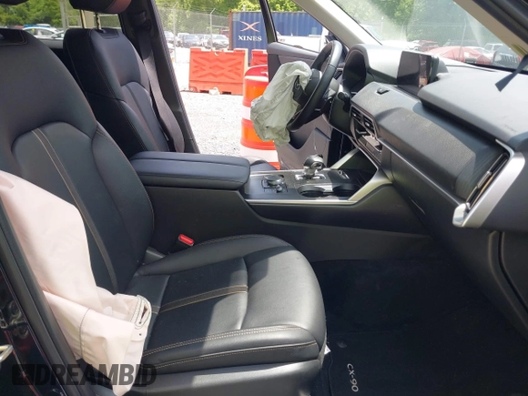 2024 Mazda CX-90 Select z VIN JM3KKAHD4R1142933, wystawiony jako IAAI lot #42269979 z przebiegiem 30 373 mil mil oraz . Historia ofert i sprzedaży dostępna na DreamBid. Obrazek 5.