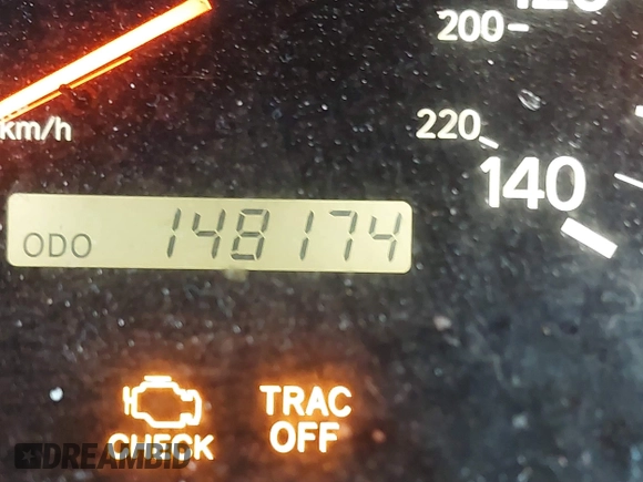 2001 Lexus ES 300 with VIN JT8BF28GX15106964, listed as a IAAI auction lot 41839927 with 148,174 mi miles. Bid and sale history available at carsss.com. Image 15.