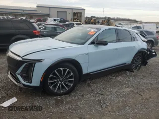 2024 Cadillac LYRIQ Sport z VIN 1GYKPWRL0RZ116791, wystawiony jako Copart lot #44331135 z przebiegiem 6 685 mil mil oraz Szkoda całkowita • Salvage title. Historia ofert i sprzedaży dostępna na DreamBid. Obrazek 1.