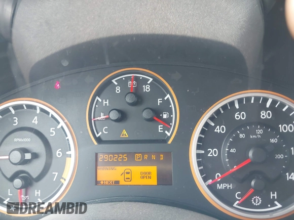 2014 Nissan Armada SV z VIN 5N1BA0ND7EN600201, wystawiony jako IAAI lot #42154850 z przebiegiem 290 225 mil mil oraz . Historia ofert i sprzedaży dostępna na DreamBid. Obrazek 7.