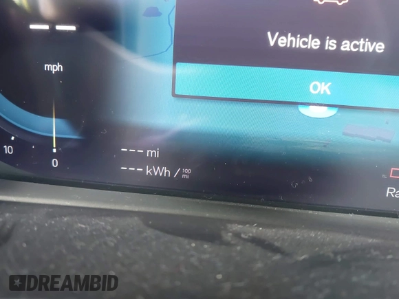 2021 Volvo XC40 z VIN YV4ED3UR9M2600401, wystawiony jako IAAI lot #42082399 z przebiegiem Nie podano mil oraz . Historia ofert i sprzedaży dostępna na DreamBid. Obrazek 15.