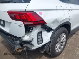 2018 Volkswagen Tiguan SEL с VIN 3VV3B7AX8JM044789, выставлен на аукционе IAAI как лот 42165937 с пробегом 98 463 миль миль и . История ставок и продаж доступна на DreamBid. Изображение 6.