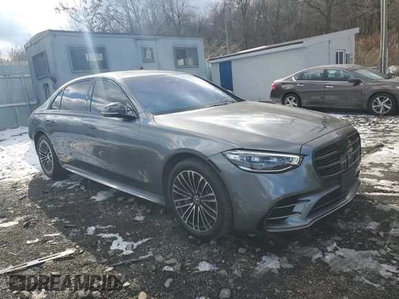 2023 Mercedes-Benz S-Class S 580 with VIN W1K6G7GB6PA195876, listed as a Copart auction lot 42567275 with 7,738 mi miles and Salvage Title. Bid and sale history available at carsss.com. Image 4.