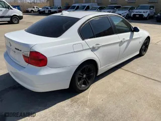 2008 BMW 3 Series 328xi with VIN WBAVC93598K042706, listed as a IAAI auction lot 41814766 with 150,797 mi miles. Bid and sale history available at carsss.com. Image 4.