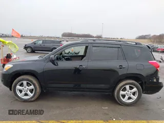 2008 Toyota RAV4 with VIN JTMZD33VX86059196, listed as a IAAI auction lot 41697456 with 267,334 mi miles. Bid and sale history available at carsss.com. Image 14.