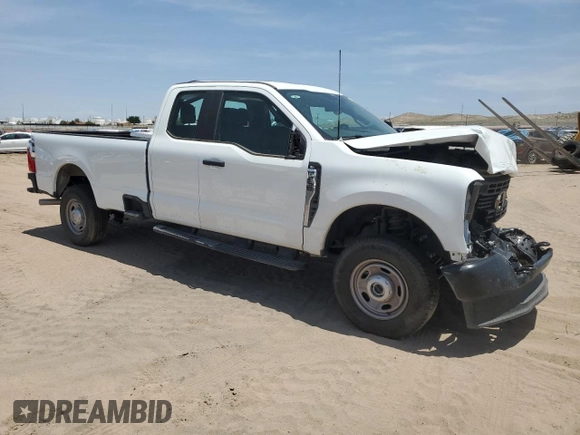 2024 Ford F-250 XL with VIN 1FT7X2BA9REF57419, listed as a Copart auction lot 57135135 with 3,746 mi miles and Salvage title. Bid and sale history available at DreamBid. Image 4.