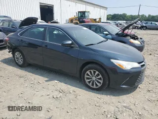 2017 Toyota Camry XLE z VIN 4T1BF1FK6HU323944, wystawiony jako Copart lot #59300195 z przebiegiem 190 469 mil mil oraz Szkoda całkowita • Salvage title. Historia ofert i sprzedaży dostępna na DreamBid. Obrazek 4.
