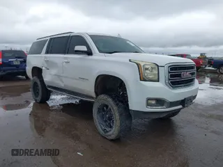 2018 GMC Yukon XL SLT with VIN 1GKS2GKCXJR315537, listed as a IAAI auction lot 41541293 with 114,672 mi miles. Bid and sale history available at carsss.com. Image 1.