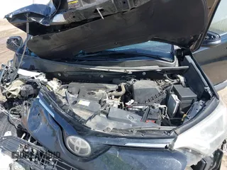 2018 Toyota RAV4 XLE with VIN 2T3WFREVXJW444002, listed as a IAAI auction lot 41795600 with 115,120 mi miles. Bid and sale history available at carsss.com. Image 10.