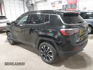 2022 Jeep Compass Limited z VIN 3C4NJDCB5NT223989, wystawiony jako IAAI lot #42482784 z przebiegiem 27 347 mil mil oraz . Historia ofert i sprzedaży dostępna na DreamBid. Obrazek 3.