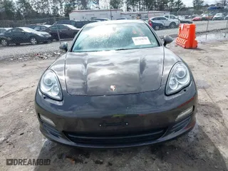 2012 Porsche Panamera with VIN WP0AA2A75CL073327, listed as a IAAI auction lot 41729676 with 83,457 mi miles. Bid and sale history available at carsss.com. Image 12.