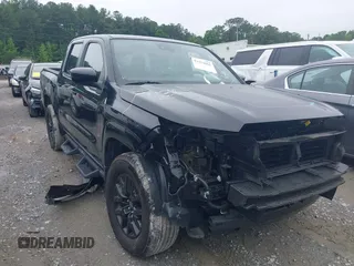 2023 Nissan Frontier SV with VIN 1N6ED1EJ2PN640576, listed as a IAAI auction lot 42354062 with 15,207 mi miles and . Bid and sale history available at DreamBid. Image 1.