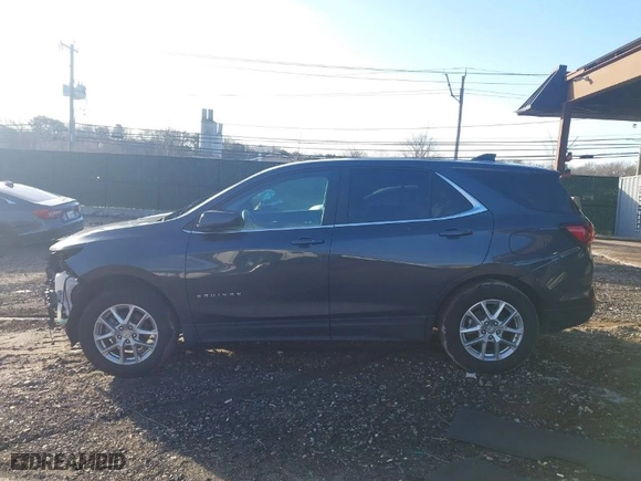 2023 Chevrolet Equinox LT with VIN 3GNAXKEG8PS184566, listed as a IAAI auction lot 41314130 with 33,459 mi miles. Bid and sale history available at carsss.com. Image 15.