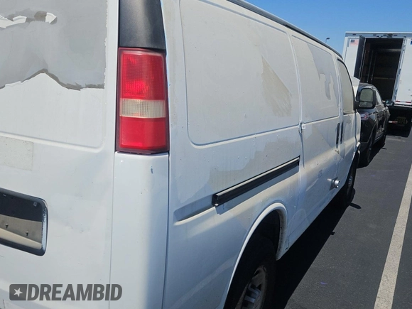 2010 Chevrolet Express Cargo с VIN 1GCZGFBA1A1160380, выставлен на аукционе IAAI как лот 42763033 с пробегом 153 559 миль миль и . История ставок и продаж доступна на DreamBid. Изображение 62.