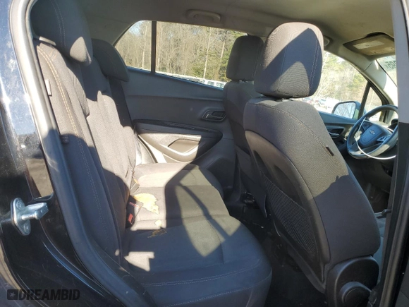 2017 Chevrolet Trax LT with VIN 3GNCJLSB0HL164574, listed as a Copart auction lot 41995395 with 142,054 mi miles and Clean Title. Bid and sale history available at carsss.com. Image 11.