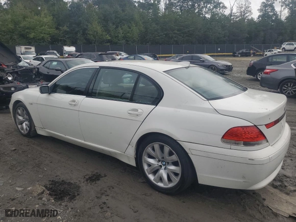 2005 BMW 7 Series 745Li with VIN WBAGN63545DS59999, listed as a Copart auction lot 70683274 with 121,951 mi miles and Clean Title. Bid and sale history available at carsss.com. Image 2.