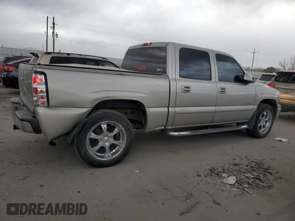 2005 GMC Sierra Denali z VIN 2GTEK63N951254277, wystawiony jako Copart lot #47635015 z przebiegiem 177 167 mil mil oraz Szkody całkowita. Historia ofert i sprzedaży dostępna na DreamBid. Obrazek 3.