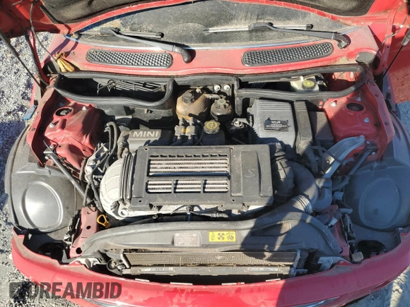 2008 MINI Convertible S z VIN WMWRH33558TL96443, wystawiony jako Copart lot #75103604 z przebiegiem Nie podano mil oraz Szkoda całkowita • Salvage title. Historia ofert i sprzedaży dostępna na DreamBid. Obrazek 11.