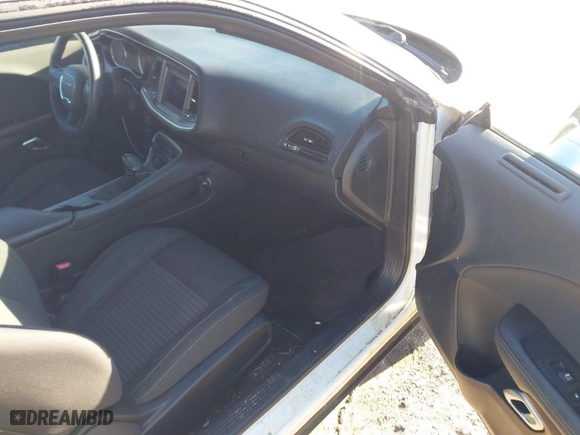 2019 Dodge Challenger SXT with VIN 2C3CDZAG8KH620552, listed as a IAAI auction lot 41795584 with 93,829 mi miles. Bid and sale history available at carsss.com. Image 5.