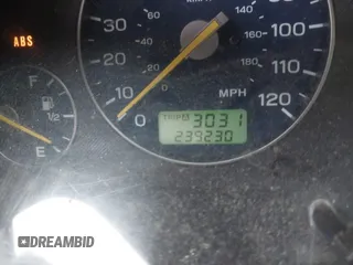 2003 Subaru Baja z VIN 4S4BT61C336108427, wystawiony jako IAAI lot #42363912 z przebiegiem 239 230 mil mil oraz . Historia ofert i sprzedaży dostępna na DreamBid. Obrazek 7.
