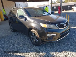 2011 Kia Sorento SX with VIN 5XYKW4A28BG164298, listed as a IAAI auction lot 41648808 with 233,261 mi miles. Bid and sale history available at carsss.com. Image 1.