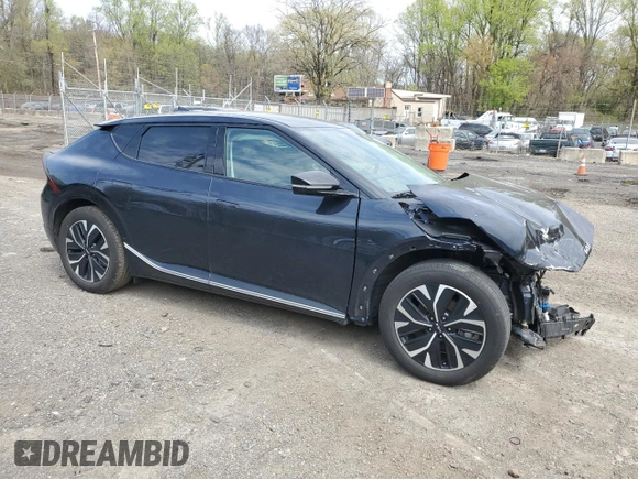 2024 Kia EV6 Wind with VIN KNDC3DLC8R5211562, listed as a Copart auction lot 52873225 with 17,517 mi miles and Salvage Title. Bid and sale history available at carsss.com. Image 4.