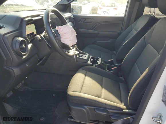 2024 Chevrolet Colorado 2WD Work Truck with VIN 1GCGSBECXR1135193, listed as a Copart auction lot 52515605 with 10,194 mi miles and Clean Title. Bid and sale history available at carsss.com. Image 7.