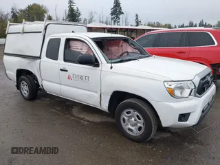 2015 Toyota Tacoma z VIN 5TFTX4CN6FX062056, wystawiony jako IAAI lot #40536154 z przebiegiem 27 095 mil mil oraz . Historia ofert i sprzedaży dostępna na DreamBid. Obrazek 1.