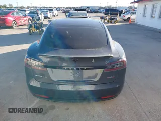 2016 Tesla Model S 90D с VIN 5YJSA1E4XGF139295, выставлен на аукционе IAAI как лот 41292861 с пробегом 72 235 миль миль и . История ставок и продаж доступна на DreamBid. Изображение 16.