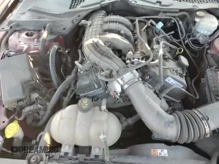 2017 Ford Mustang V6 с VIN 1FA6P8AM5H5306119, выставлен на аукционе Copart как лот 67252055 с пробегом 46 412 миль миль и Чистый • Clean title. История ставок и продаж доступна на DreamBid. Изображение 13.