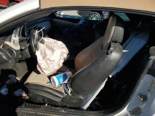 2014 Chevrolet Camaro LT z VIN 2G1FC3D33E9181933, wystawiony jako Copart lot #86049524 z przebiegiem Nie podano mil oraz Szkoda całkowita • Salvage title. Historia ofert i sprzedaży dostępna na DreamBid. Obrazek 7.