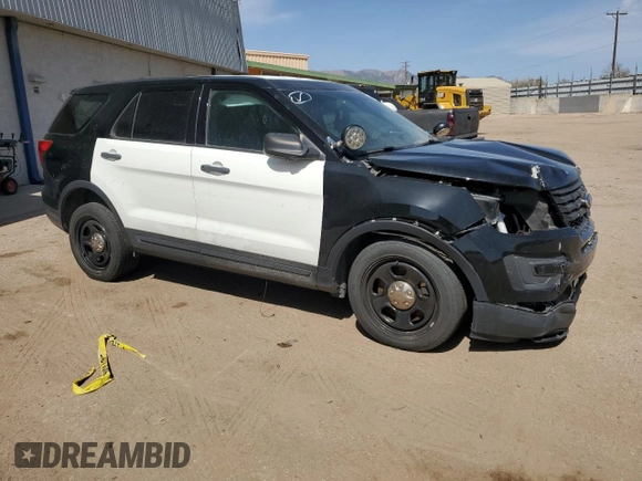 2018 Ford Police Interceptor Utility z VIN 1FM5K8AR5JGC56053, wystawiony jako Copart lot #52163585 z przebiegiem 95 421 mil mil oraz Nie do naprawy. Historia ofert i sprzedaży dostępna na DreamBid. Obrazek 4.
