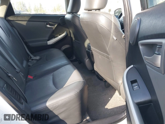 2015 Toyota Prius Four with VIN JTDKN3DU9F0471369, listed as a IAAI auction lot 41725887 with 161,489 mi miles. Bid and sale history available at carsss.com. Image 8.