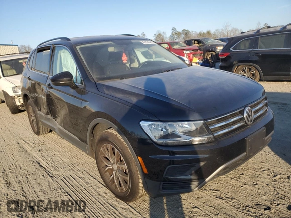 2020 Volkswagen Tiguan SE with VIN 3VV3B7AX5LM139832, listed as a Copart auction lot 47030415 with 70,894 mi miles and Salvage Title. Bid and sale history available at DreamBid. Image 4.
