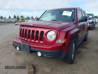2016 Jeep Patriot Latitude with VIN 1C4NJPFB0GD582527, listed as a IAAI auction lot 41494076 with 166,263 mi miles and . Bid and sale history available at DreamBid. Image 17.