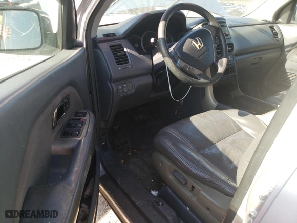 2006 Honda Pilot EX with VIN 2HKYF18426H529427, listed as a Copart auction lot 48582285 with 207,553 mi miles and Salvage Title. Bid and sale history available at carsss.com. Image 8.