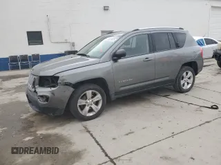 2012 Jeep Compass Sport with VIN 1C4NJDBB4CD583016, listed as a Copart auction lot 43975675 with 120,599 mi miles and Salvage Title. Bid and sale history available at carsss.com. Image 1.