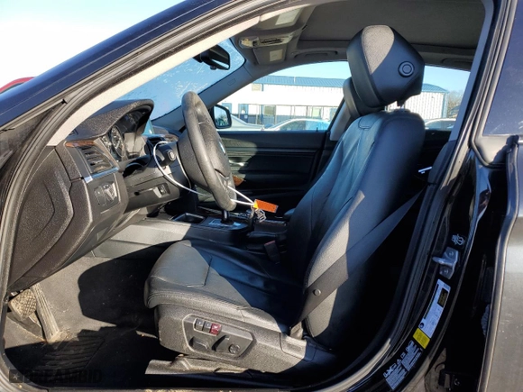 2015 BMW 3 Series Gran Turismo 328i xDrive with VIN WBA8Z5C52FD671780, listed as a Copart auction lot 40645744 with 86,868 mi miles. Bid and sale history available at carsss.com. Image 7.