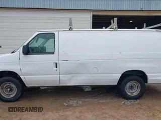 2012 Ford Econoline Cargo Super Duty Commercial z VIN 1FTSS3EL5CDB20204, wystawiony jako IAAI lot #41520820 z przebiegiem 195 459 mil mil oraz . Historia ofert i sprzedaży dostępna na DreamBid. Obrazek 15.