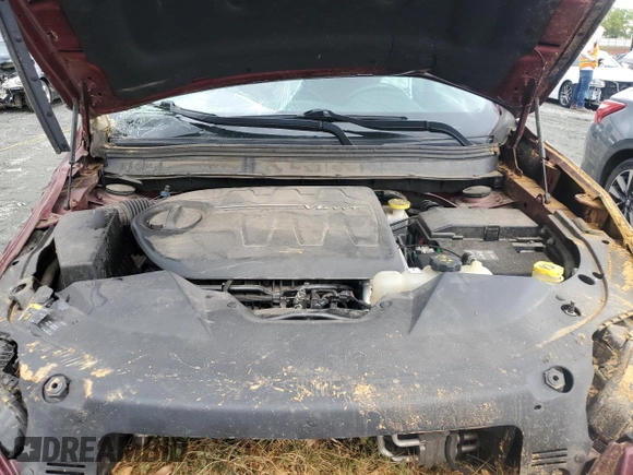 2019 Jeep Cherokee Limited with VIN 1C4PJMDX8KD218158, listed as a Copart auction lot 52881615 with 105,303 mi miles and Salvage Title. Bid and sale history available at DreamBid. Image 13.