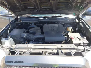 2017 Toyota Tacoma SR5 with VIN 3TMAZ5CN4HM045479, listed as a IAAI auction lot 41666539 with 44,758 mi miles and . Bid and sale history available at carsss.com. Image 10.