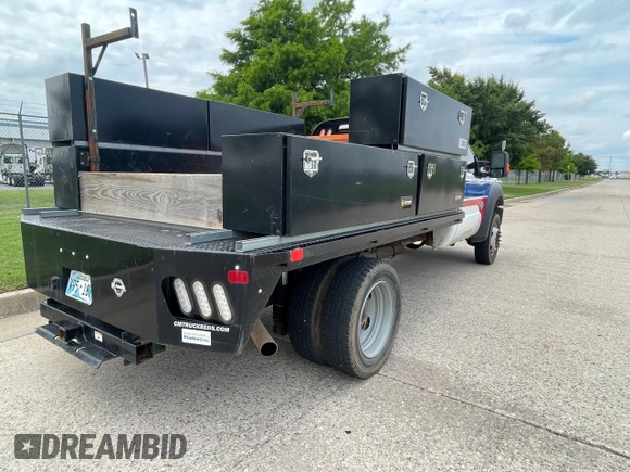 2014 Ford F-450 with VIN 1FDUF4GT5EEA92994, listed as a Copart auction lot 59019495 with 313,438 mi miles and Clean title. Bid and sale history available at DreamBid. Image 4.