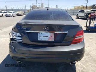 2013 Mercedes-Benz C 350 with VIN WDDGJ5HB4DF958498, listed as a Copart auction lot 68553554 with 73,611 mi miles and Salvage Title. Bid and sale history available at carsss.com. Image 6.