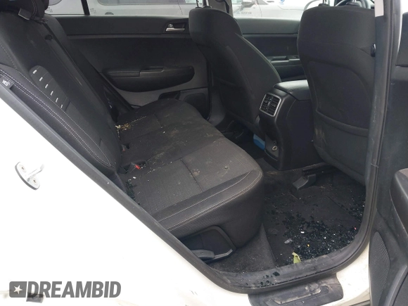 2018 Kia Sportage LX with VIN KNDPM3AC4J7315826, listed as a IAAI auction lot 41521362 with 130,628 mi miles and . Bid and sale history available at DreamBid. Image 8.