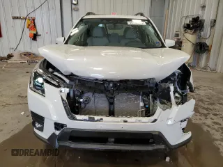 2024 Subaru Forester Premium z VIN JF2SKADC6RH511659, wystawiony jako Copart lot #55260975 z przebiegiem 10 445 mil mil oraz Szkoda całkowita • Salvage title. Historia ofert i sprzedaży dostępna na DreamBid. Obrazek 5.