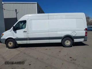 2011 Mercedes-Benz Sprinter Cargo with VIN WD3PE8CB5B5607099, listed as a IAAI auction lot 41802421 with 286,420 mi miles. Bid and sale history available at carsss.com. Image 14.