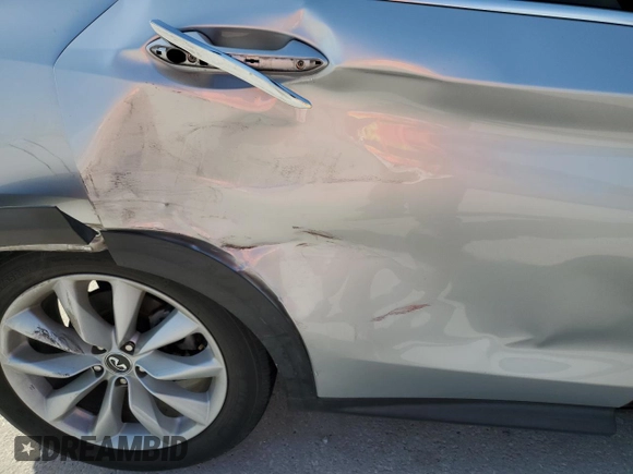 2019 Infiniti QX50 Luxe with VIN 3PCAJ5M19KF123138, listed as a Copart auction lot 61367315 with 117,826 mi miles and Salvage title. Bid and sale history available at DreamBid. Image 10.