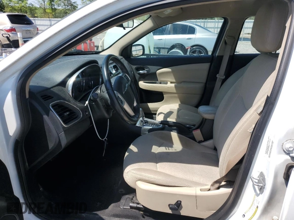 2013 Chrysler 200 Touring with VIN 1C3CCBBB8DN635916, listed as a Copart auction lot 52028325 with 193,600 mi miles and Salvage Title. Bid and sale history available at carsss.com. Image 7.