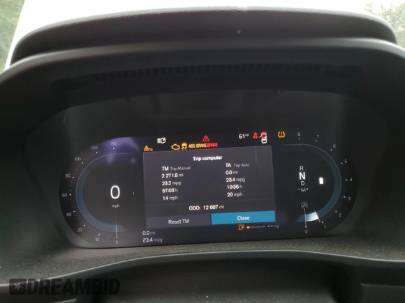 2025 Volvo XC40 Plus Bright Theme с VIN YV4L12UE3S2503506, выставлен на аукционе Copart как лот 58265625 с пробегом 12 667 миль миль и Чистый • Clean title. История ставок и продаж доступна на DreamBid. Изображение 9.