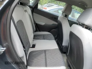 2022 Hyundai Kona SE with VIN KM8K2CAB0NU867754, listed as a Copart auction lot 65731174 with 20,499 mi miles and Salvage Title. Bid and sale history available at carsss.com. Image 10.